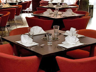 Parkland Hotel Delhi Restaurant