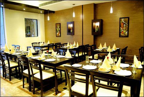 La Wisteria Hotel Delhi Restaurant