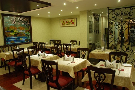 The Royce Hotel Delhi Restaurant
