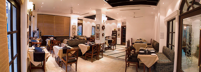 Ajanta Hotel Delhi Restaurant