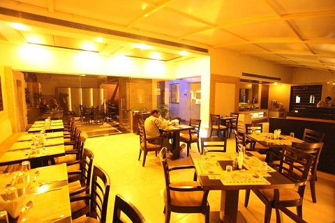 The Prime Balaji Deluxe Hotel Delhi Restaurant
