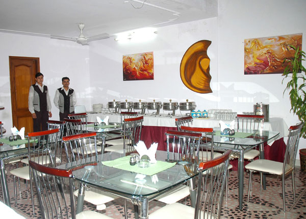 Pablas International Hotel Delhi Restaurant