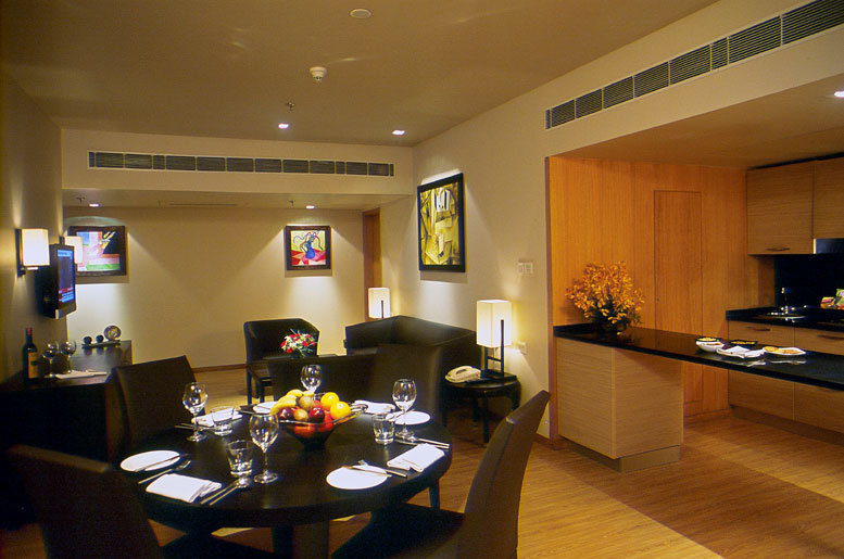 Svelte Hotel Delhi Restaurant