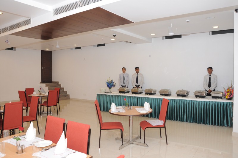 The Grand Vikalp Hotel Delhi Restaurant
