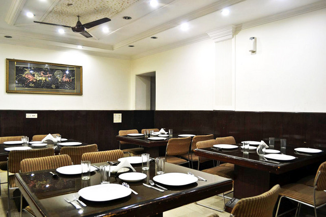 Chand Palace Hotel Delhi Restaurant