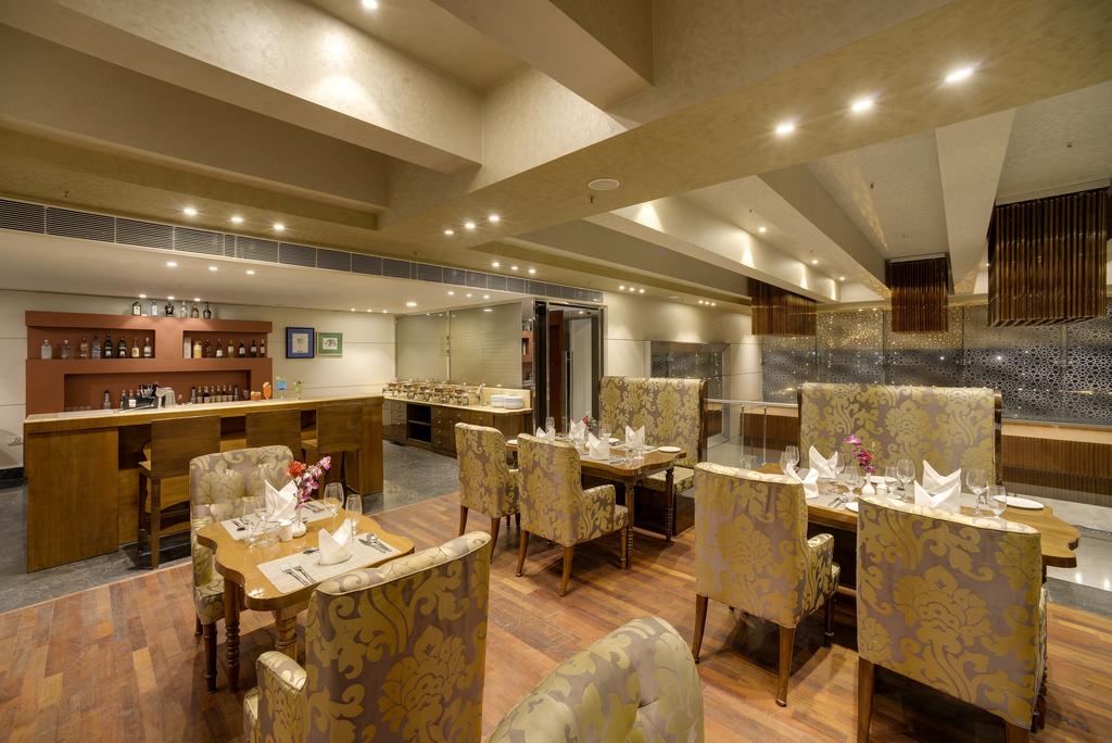 The Jehan Hotel Delhi Restaurant