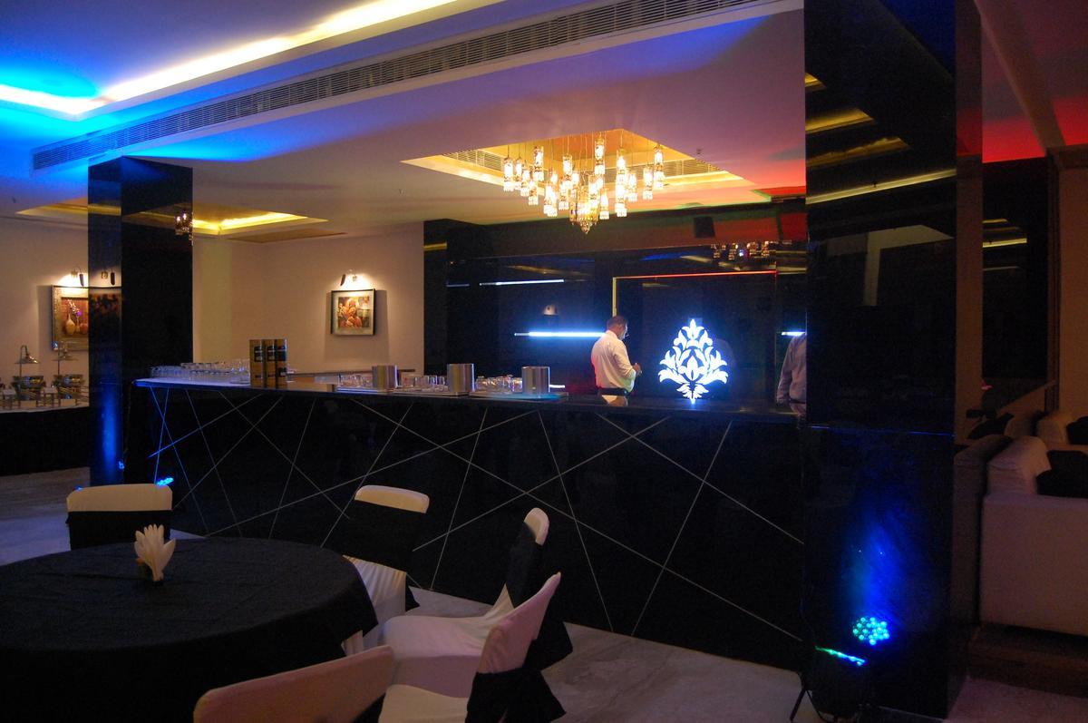Le Traventino Hotel Delhi Restaurant