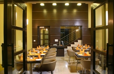 Shervani Hotel Delhi Restaurant