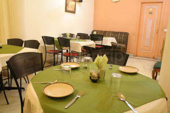 Sunstar Residency Hotel Delhi Restaurant
