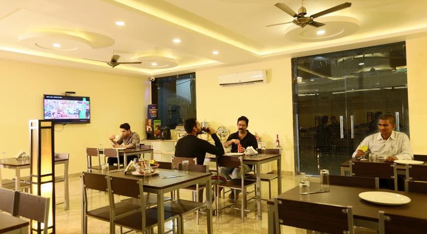 Aeroporto Hotel Delhi Restaurant