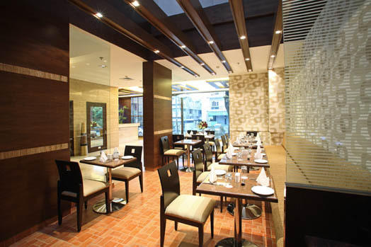 Indus Biznotel Hotel Delhi Restaurant