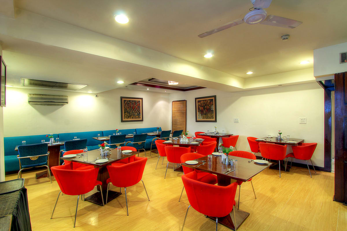 Freesia Hotel Delhi Restaurant