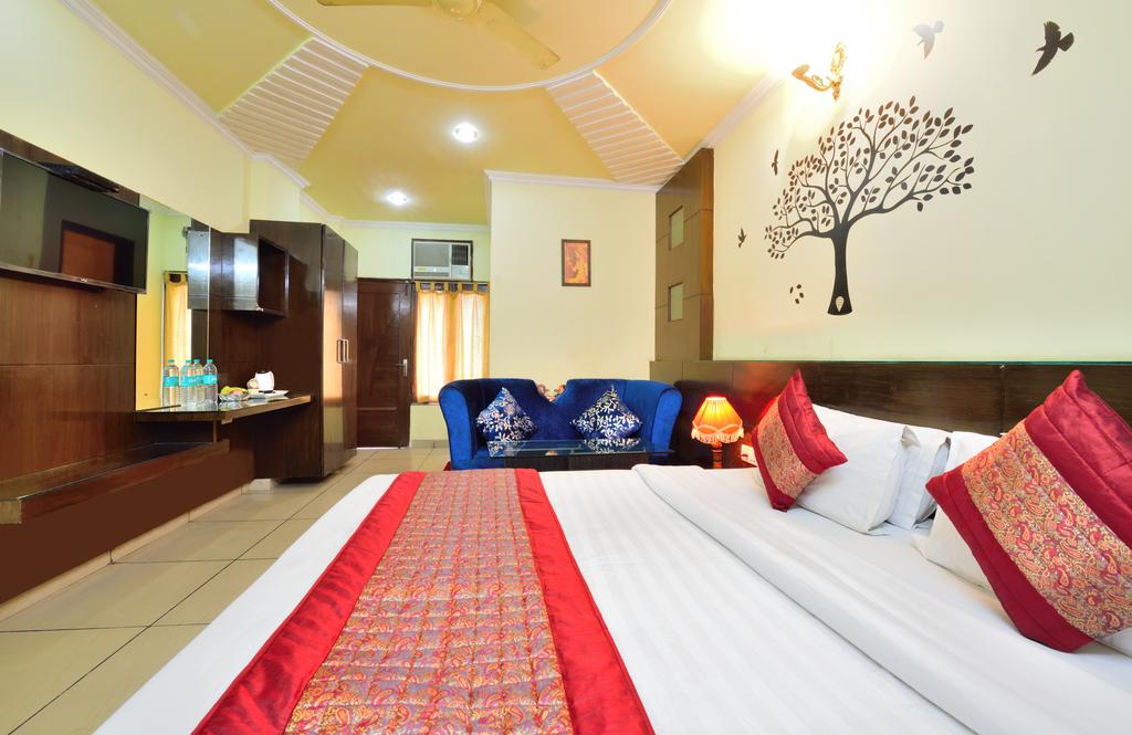 Centra Inn Hotel Delhi