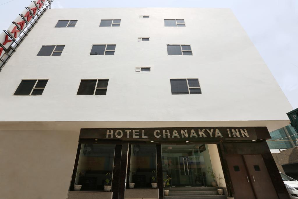 Chanakya Inn Hotel Delhi