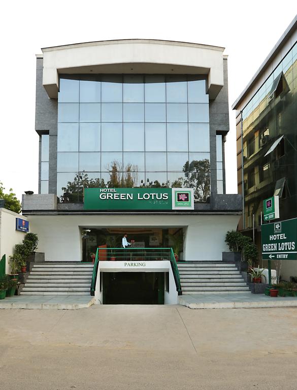 Green Lotus Hotel Delhi