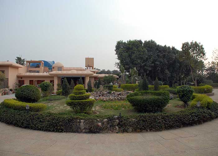 Indiana Villa Hotel Delhi