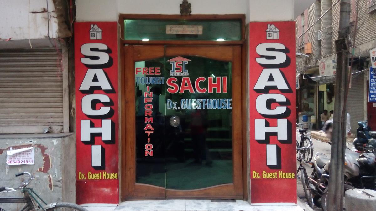 Sachi Deluxe Guest House Delhi
